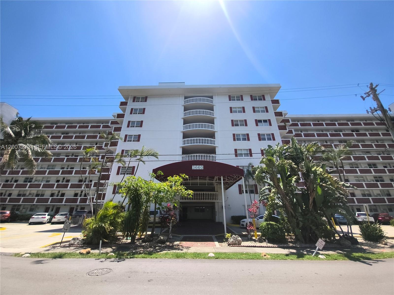 3660 NE 166th St #302