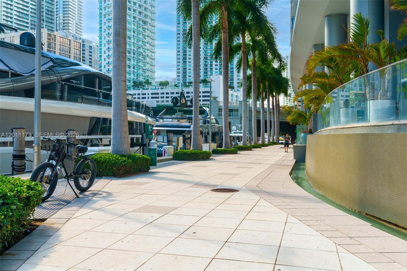 image Epic Residences31