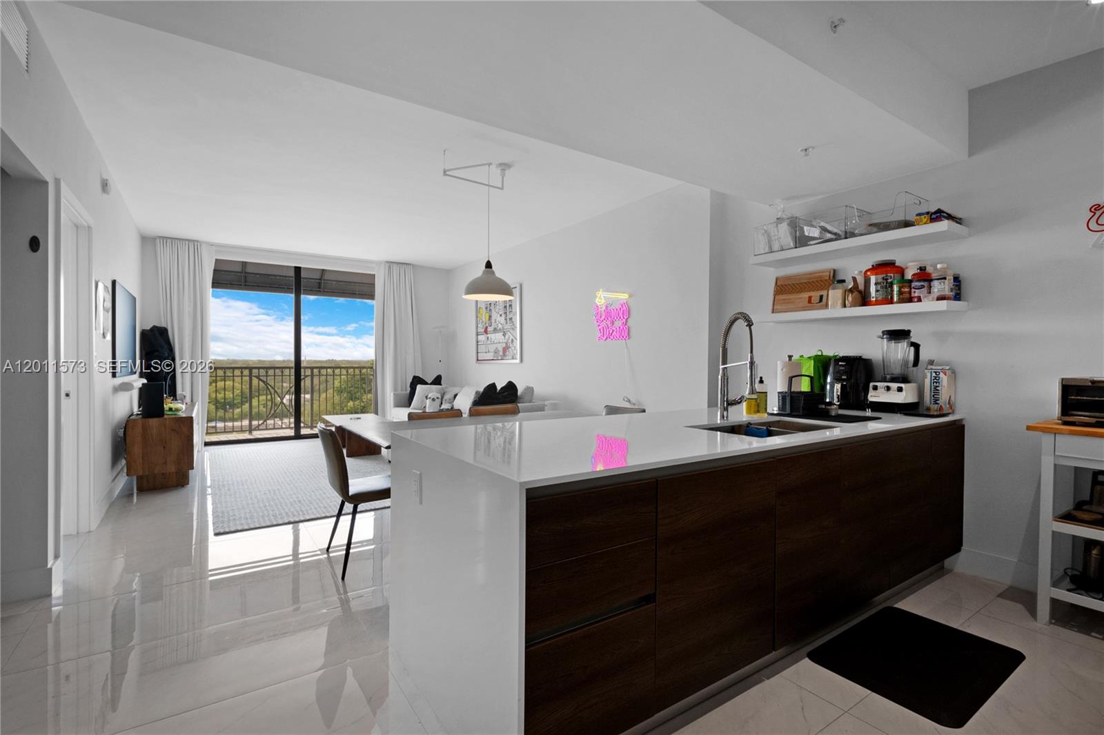 301 Altara Ave #823 Coral Gables, FL 33146
