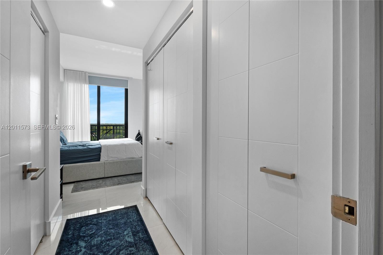 301 Altara Ave #823 Coral Gables, FL 33146