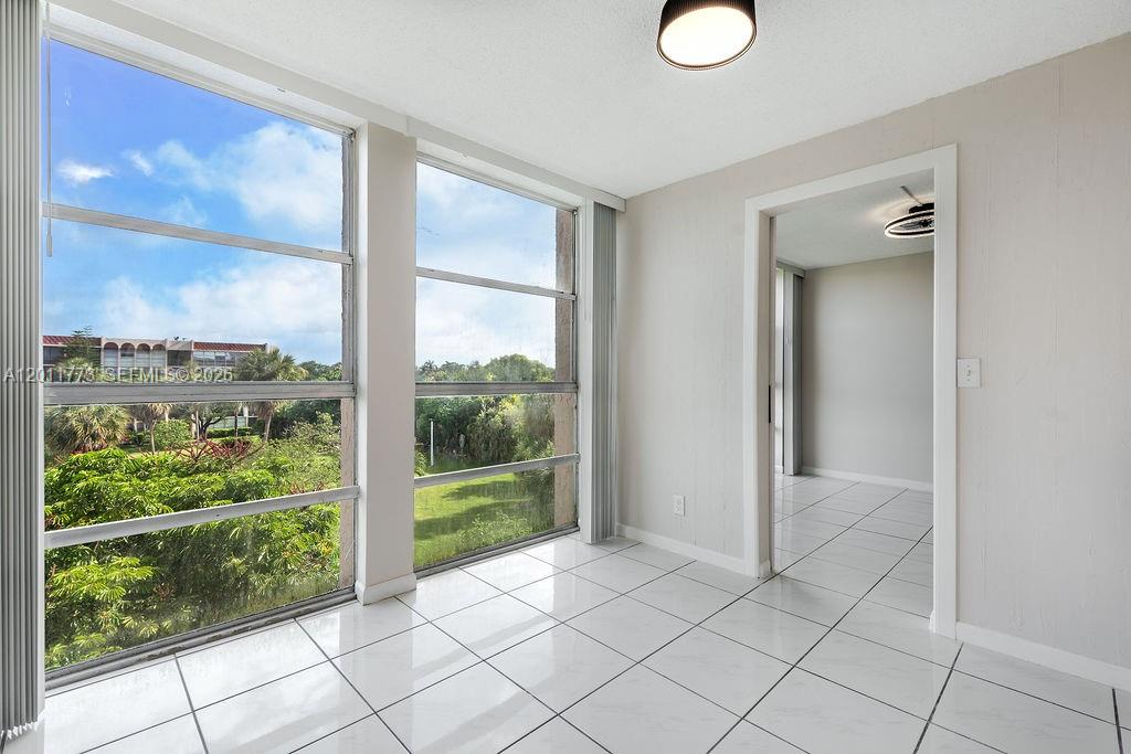 2101 Atlantic Shores Blvd #412