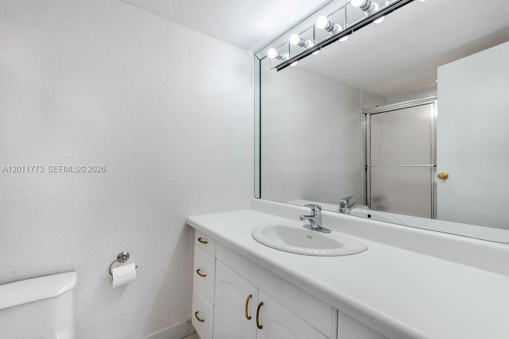 2101 Atlantic Shores Blvd #412 Hallandale Beach, FL 33009