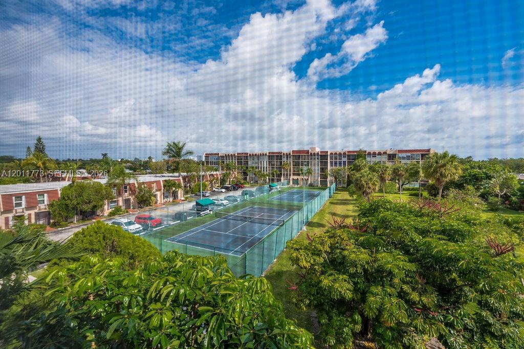 2101 Atlantic Shores Blvd #412 Hallandale Beach, FL 33009