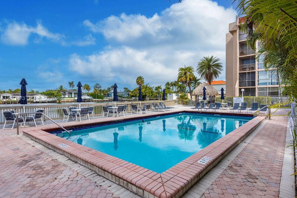 2101 Atlantic Shores Blvd #412 Hallandale Beach, FL 33009