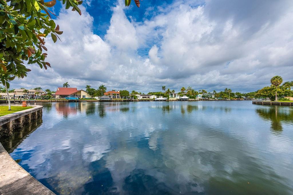 2101 Atlantic Shores Blvd #412 Hallandale Beach, FL 33009