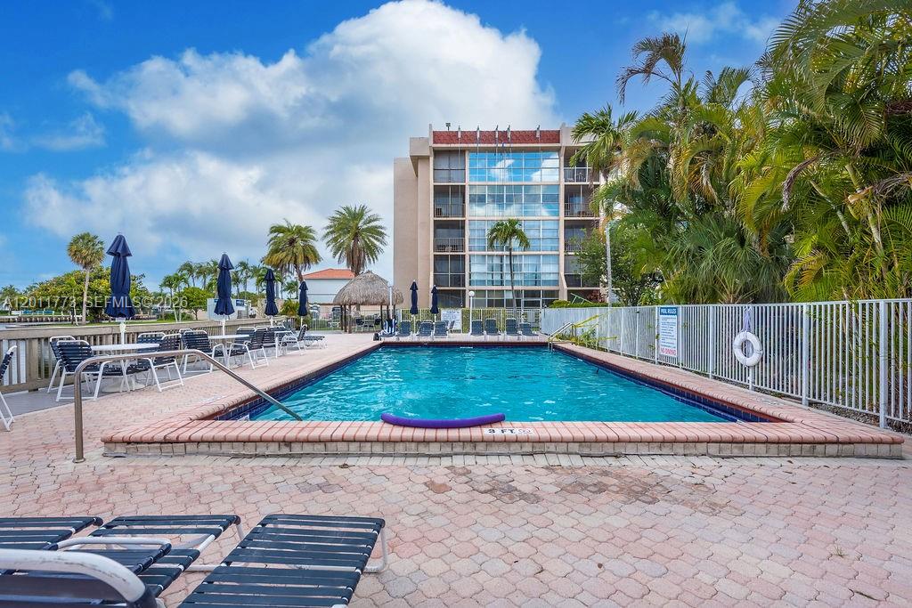 2101 Atlantic Shores Blvd #412 Hallandale Beach, FL 33009