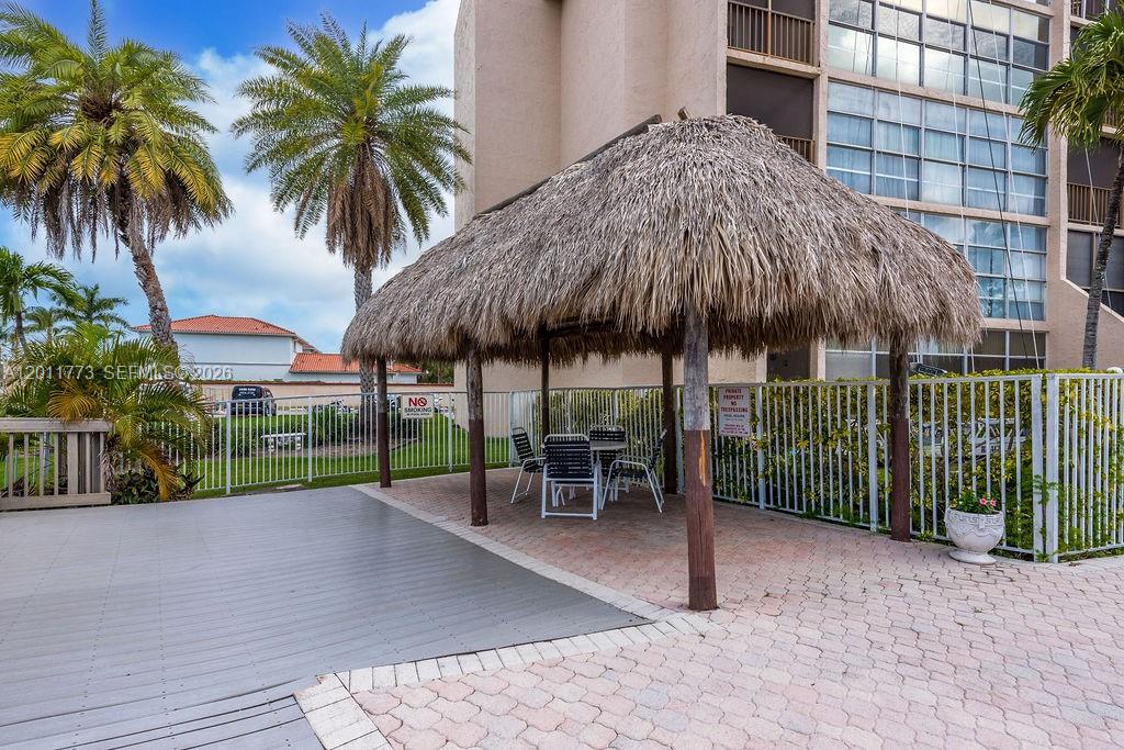 2101 Atlantic Shores Blvd #412 Hallandale Beach, FL 33009