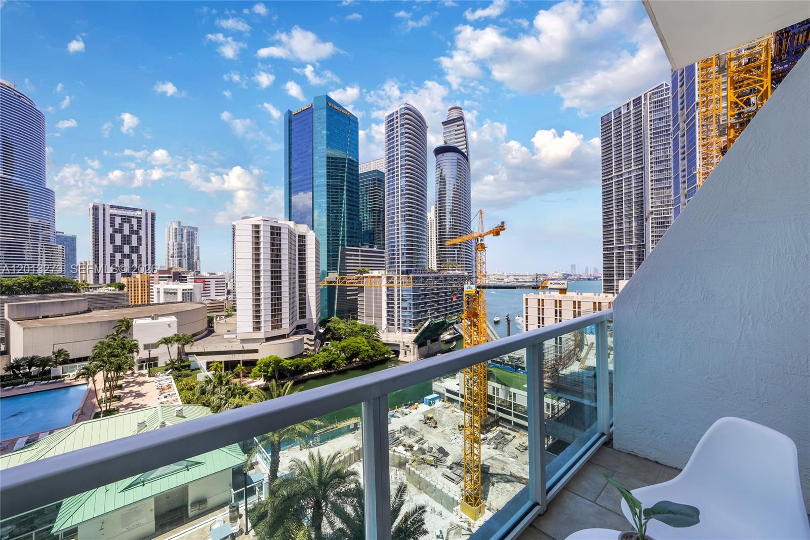 image Brickell on the River South8