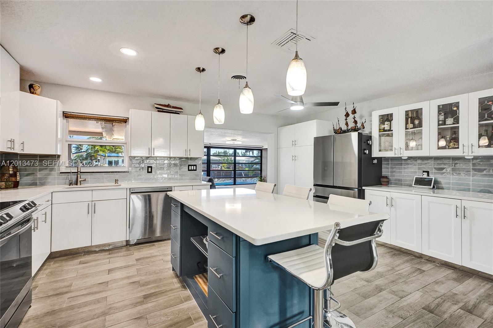 200 SE 3rd St Pompano Beach, FL 33060