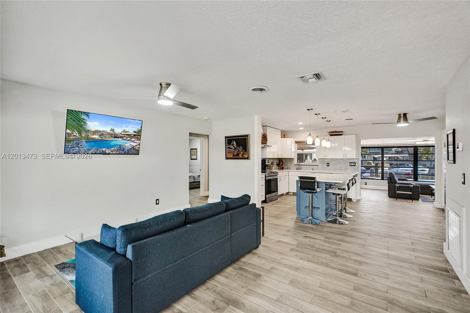 200 SE 3rd St Pompano Beach, FL 33060