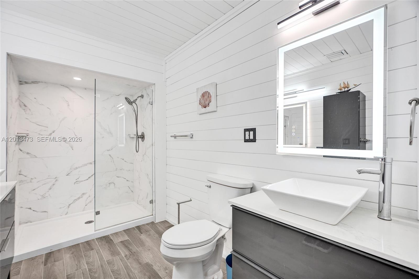 200 SE 3rd St Pompano Beach, FL 33060