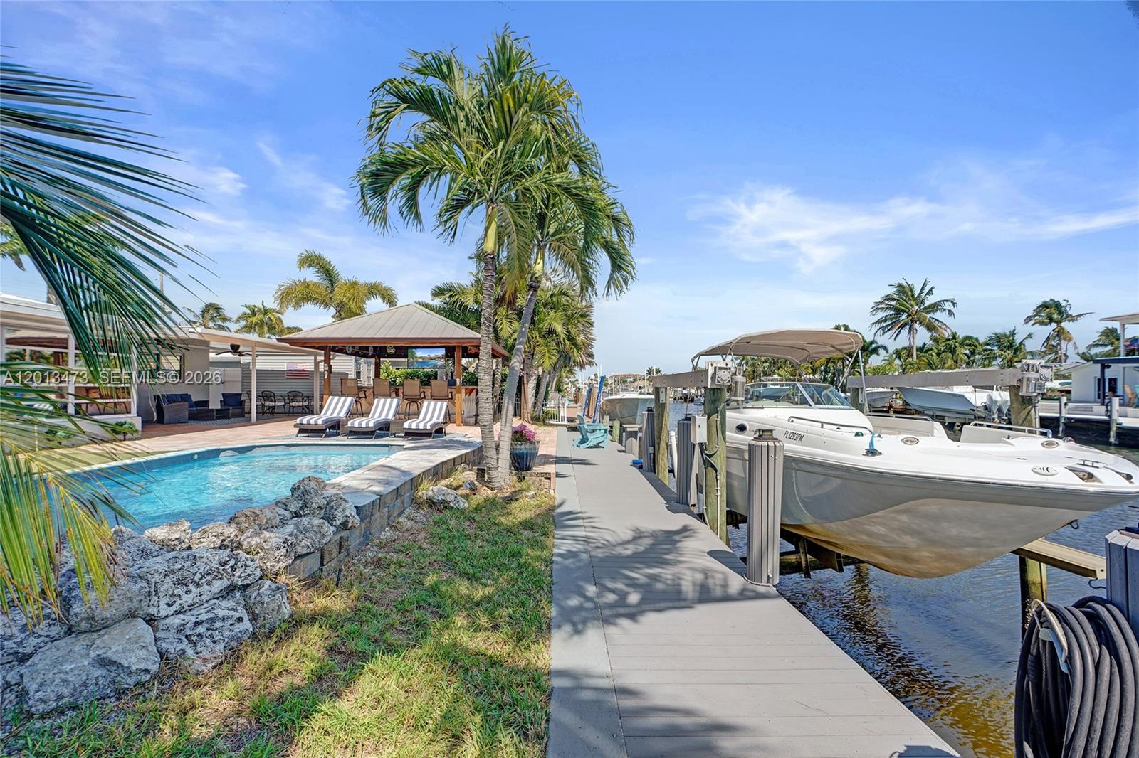 200 SE 3rd St Pompano Beach, FL 33060
