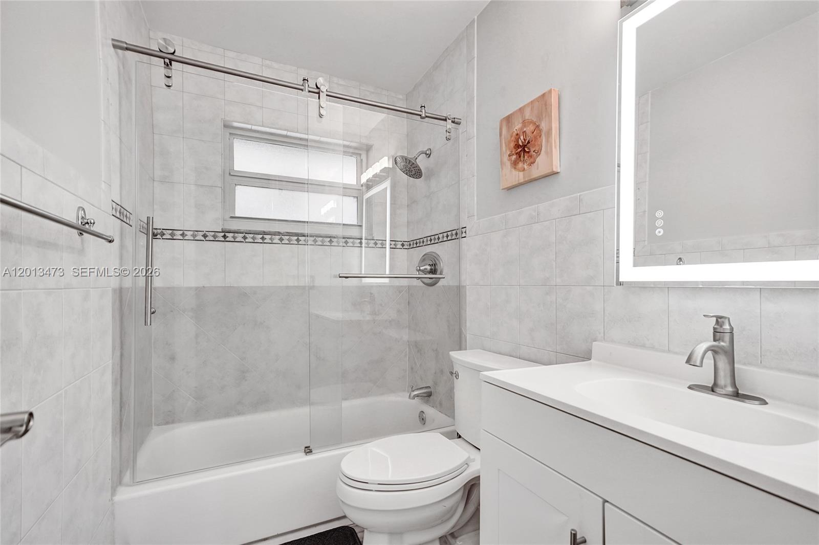 200 SE 3rd St Pompano Beach, FL 33060