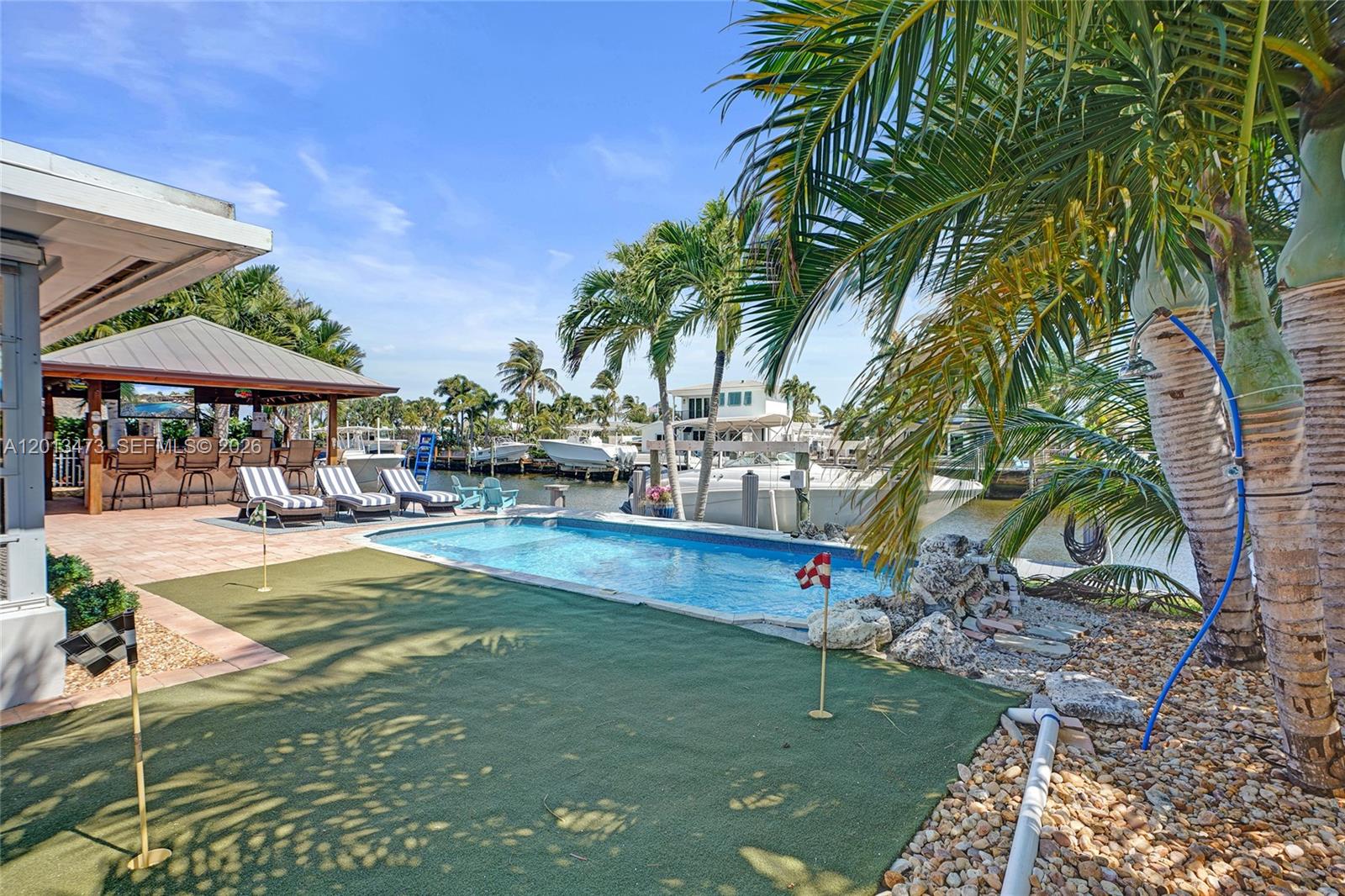 200 SE 3rd St Pompano Beach, FL 33060