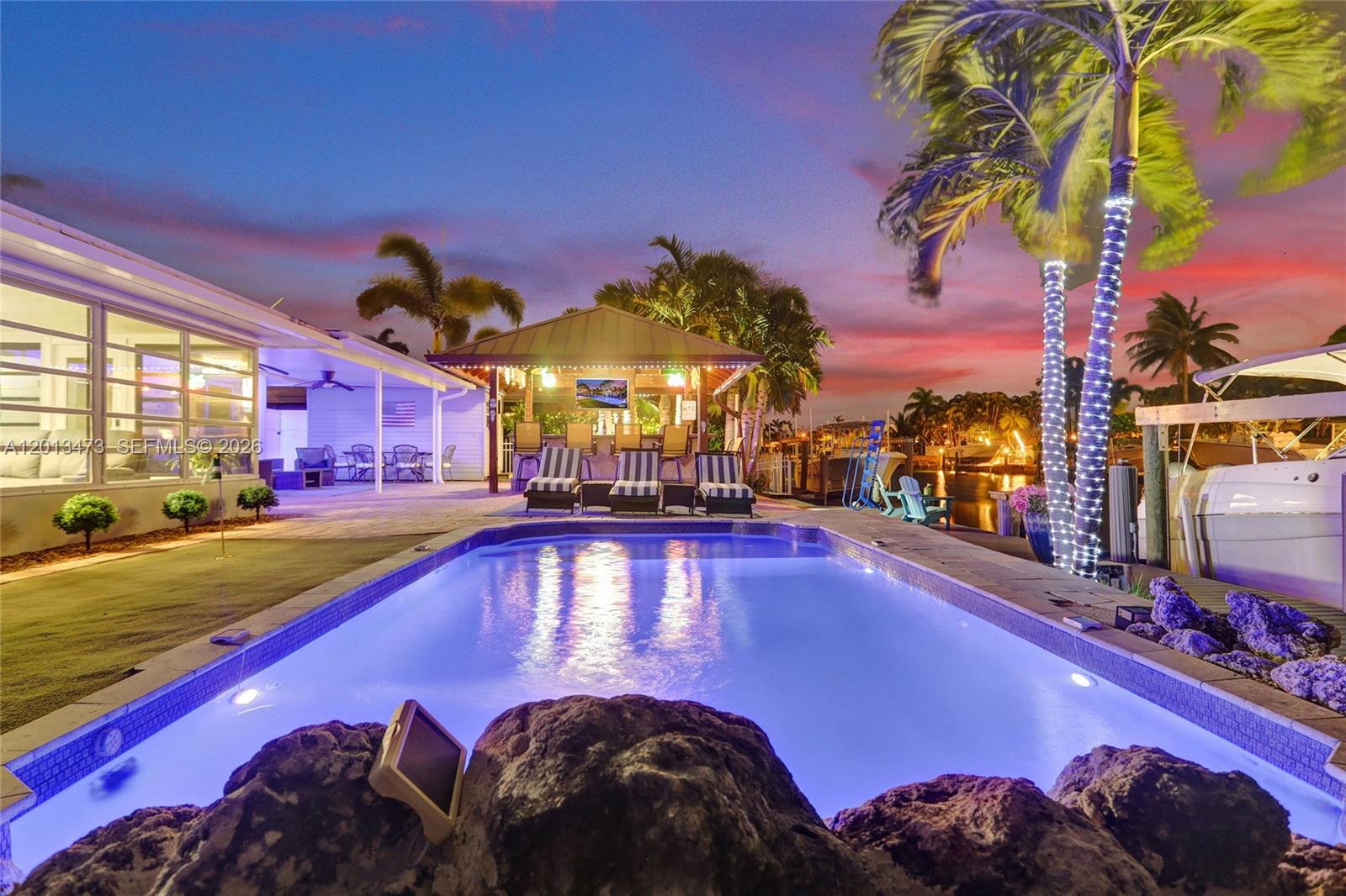 200 SE 3rd St Pompano Beach, FL 33060