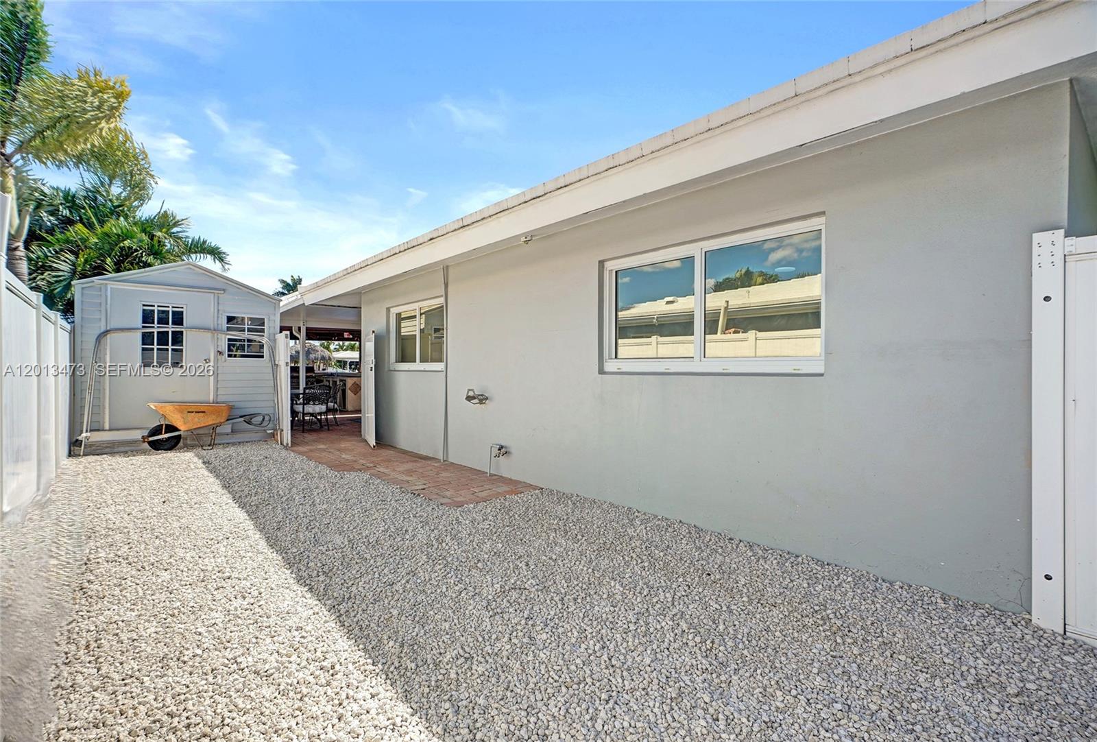 200 SE 3rd St Pompano Beach, FL 33060