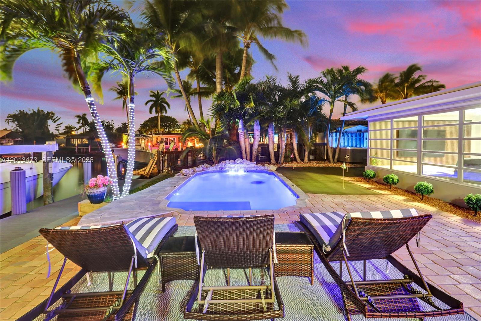 200 SE 3rd St Pompano Beach, FL 33060