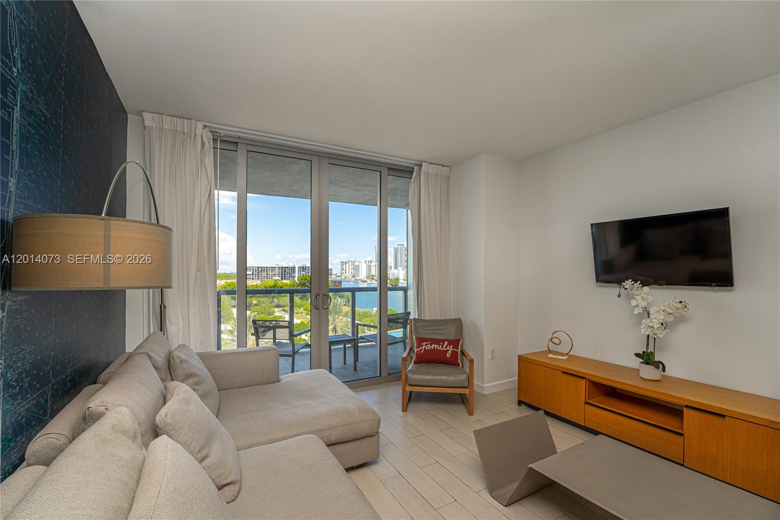 2602 E Hallandale Bch Blvd #R806