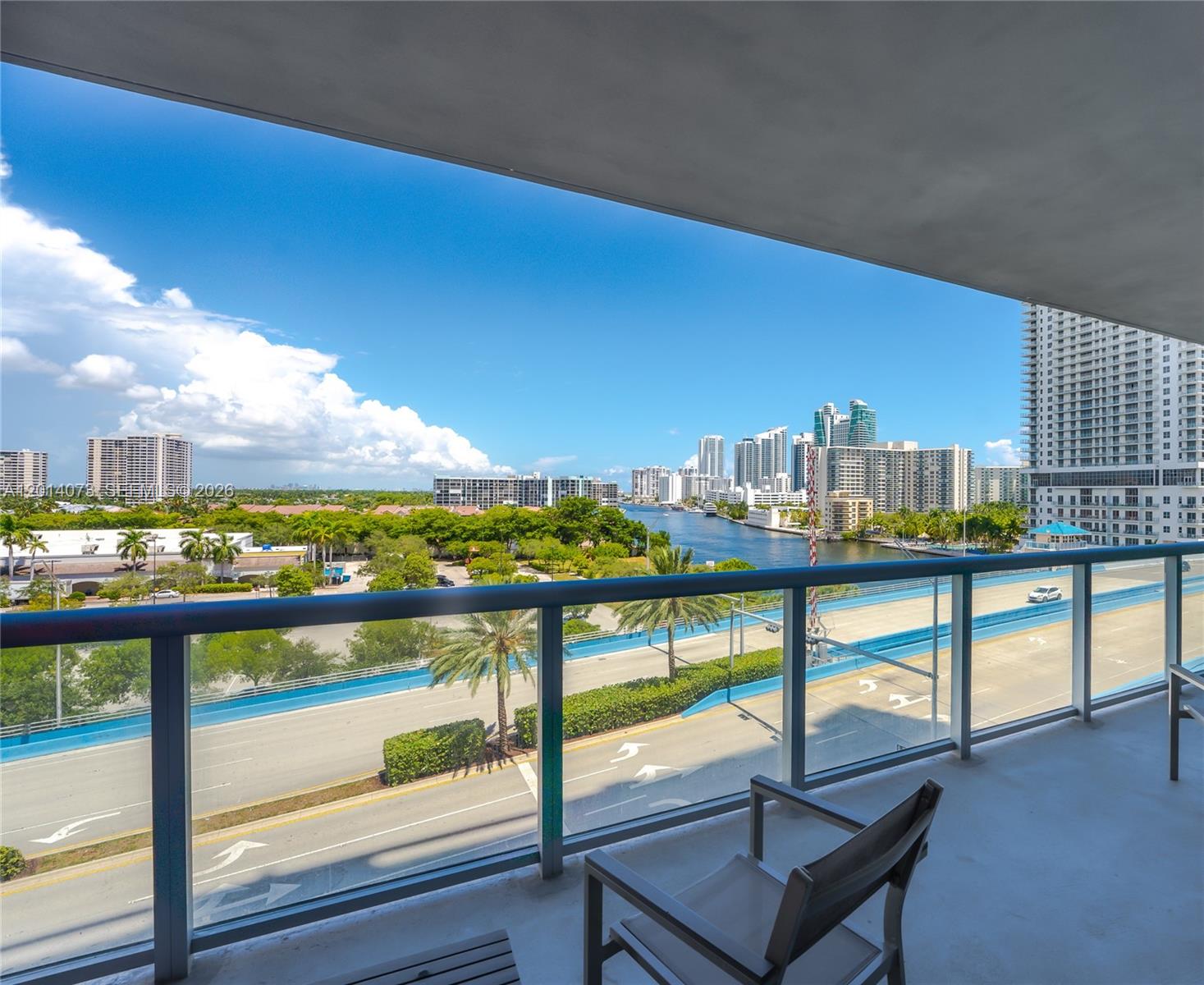 image Beachwalk Condominium23