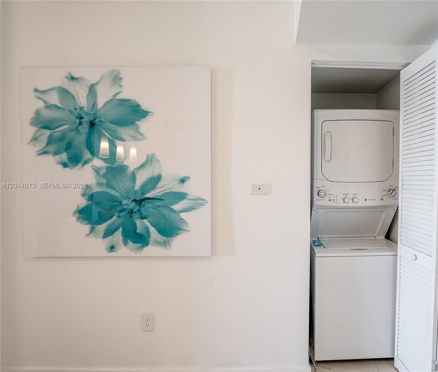 image Beachwalk Condominium28