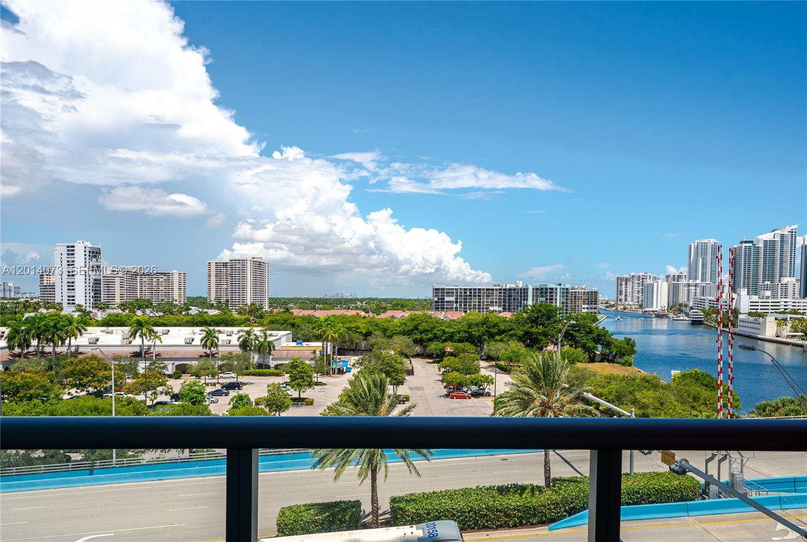 image Beachwalk Condominium32