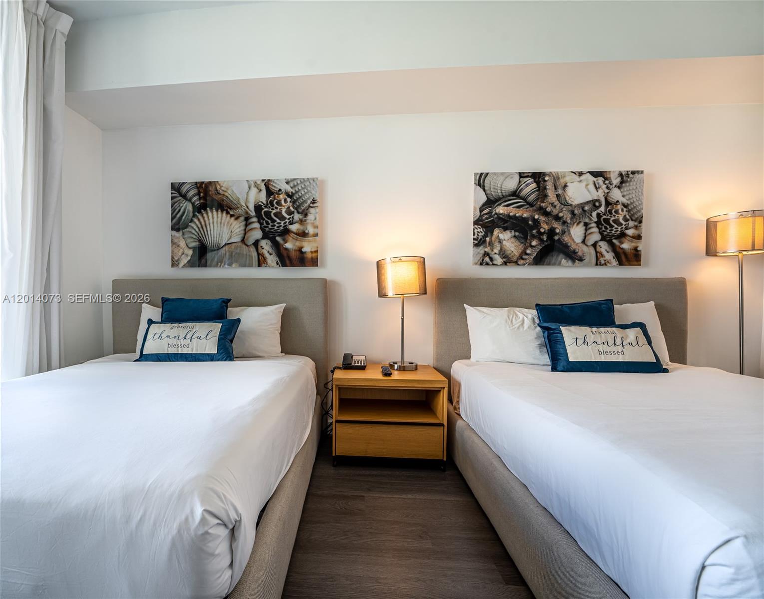 image Beachwalk Condominium38