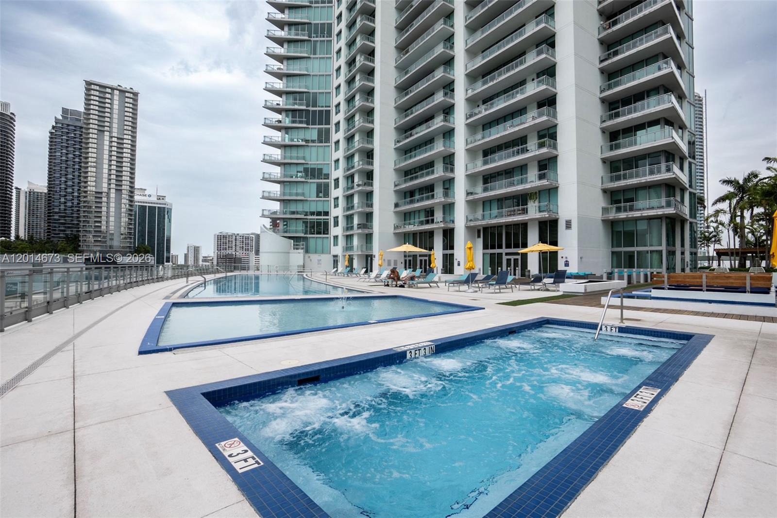 92 SW 3rd St #1812 Miami, FL 33130