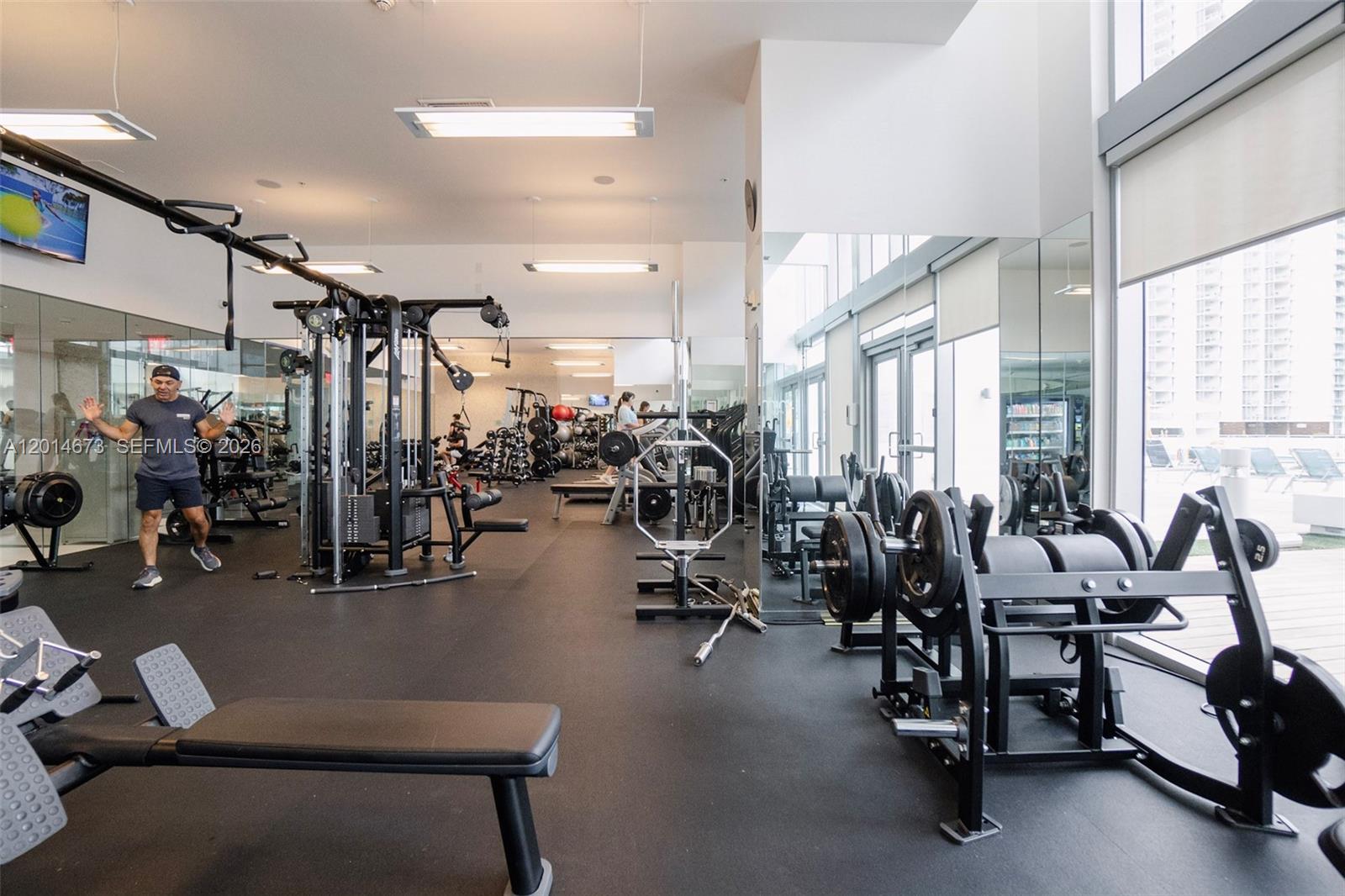 92 SW 3rd St #1812 Miami, FL 33130
