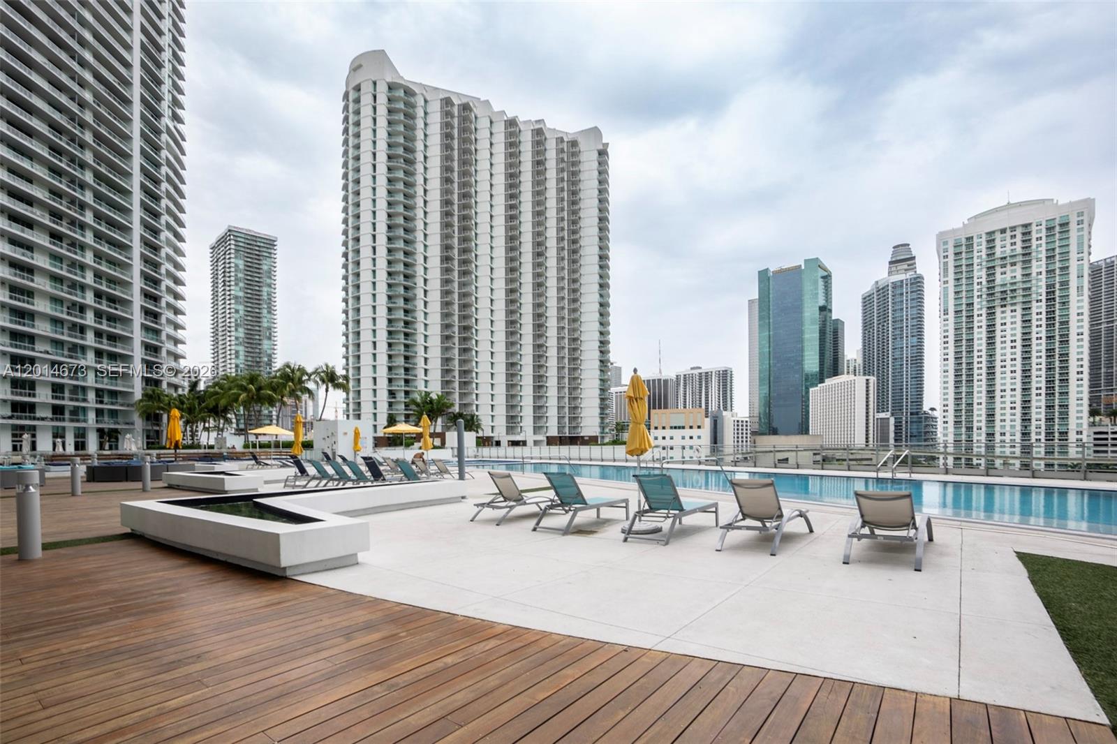 92 SW 3rd St #1812 Miami, FL 33130