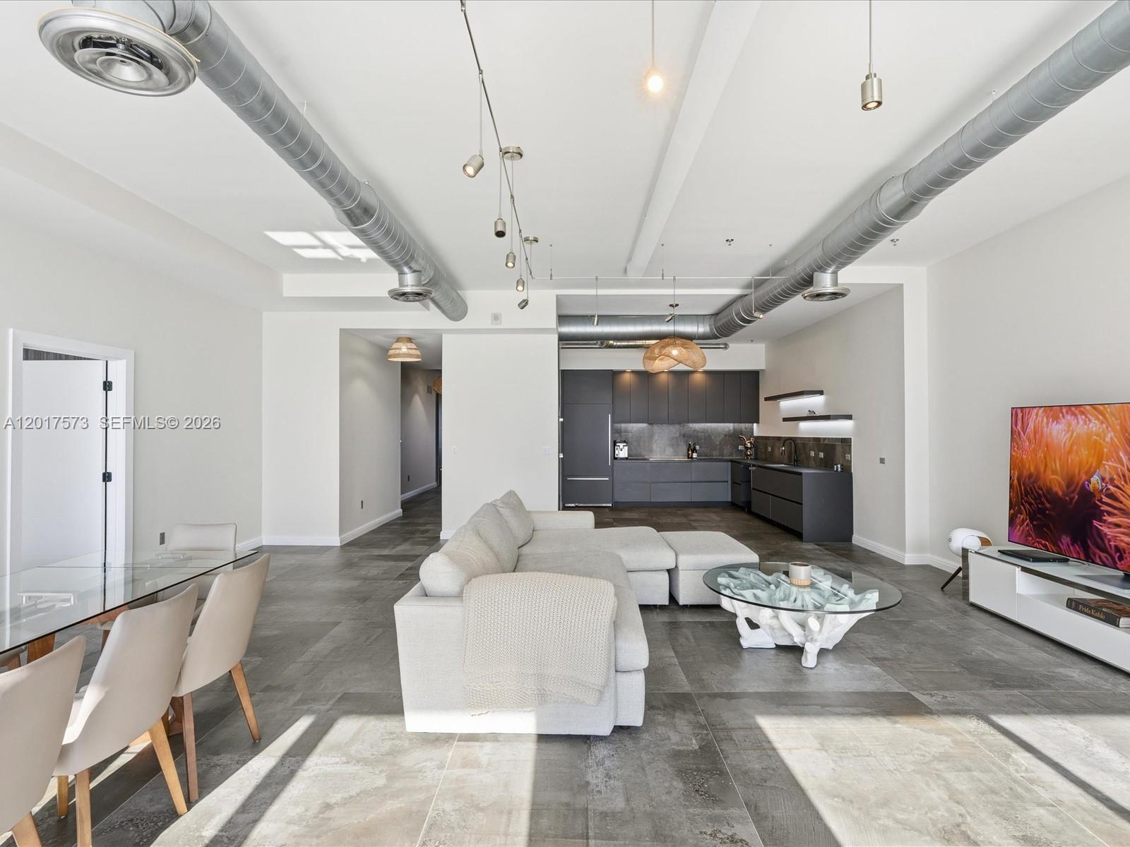 600 NE 27th St #PH2 Miami, FL 33137