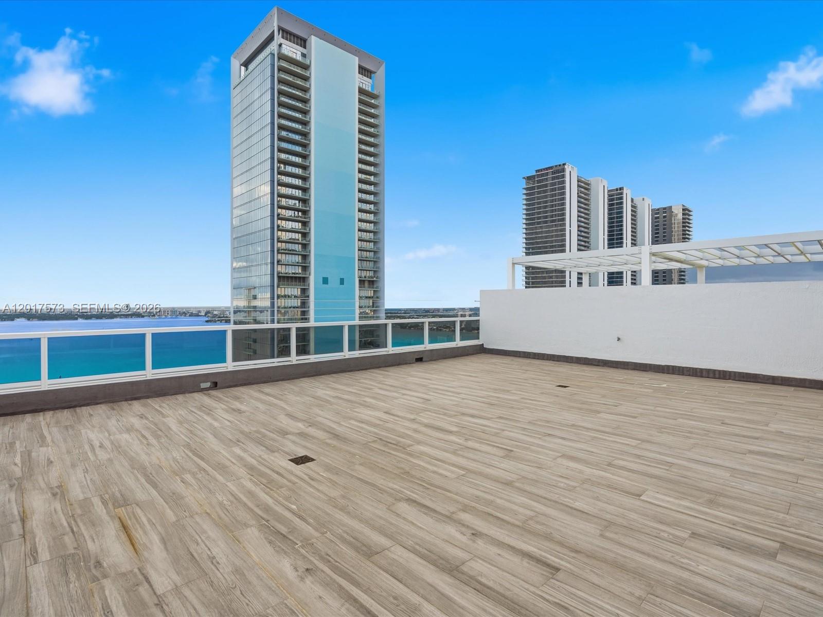 600 NE 27th St #PH2 Miami, FL 33137