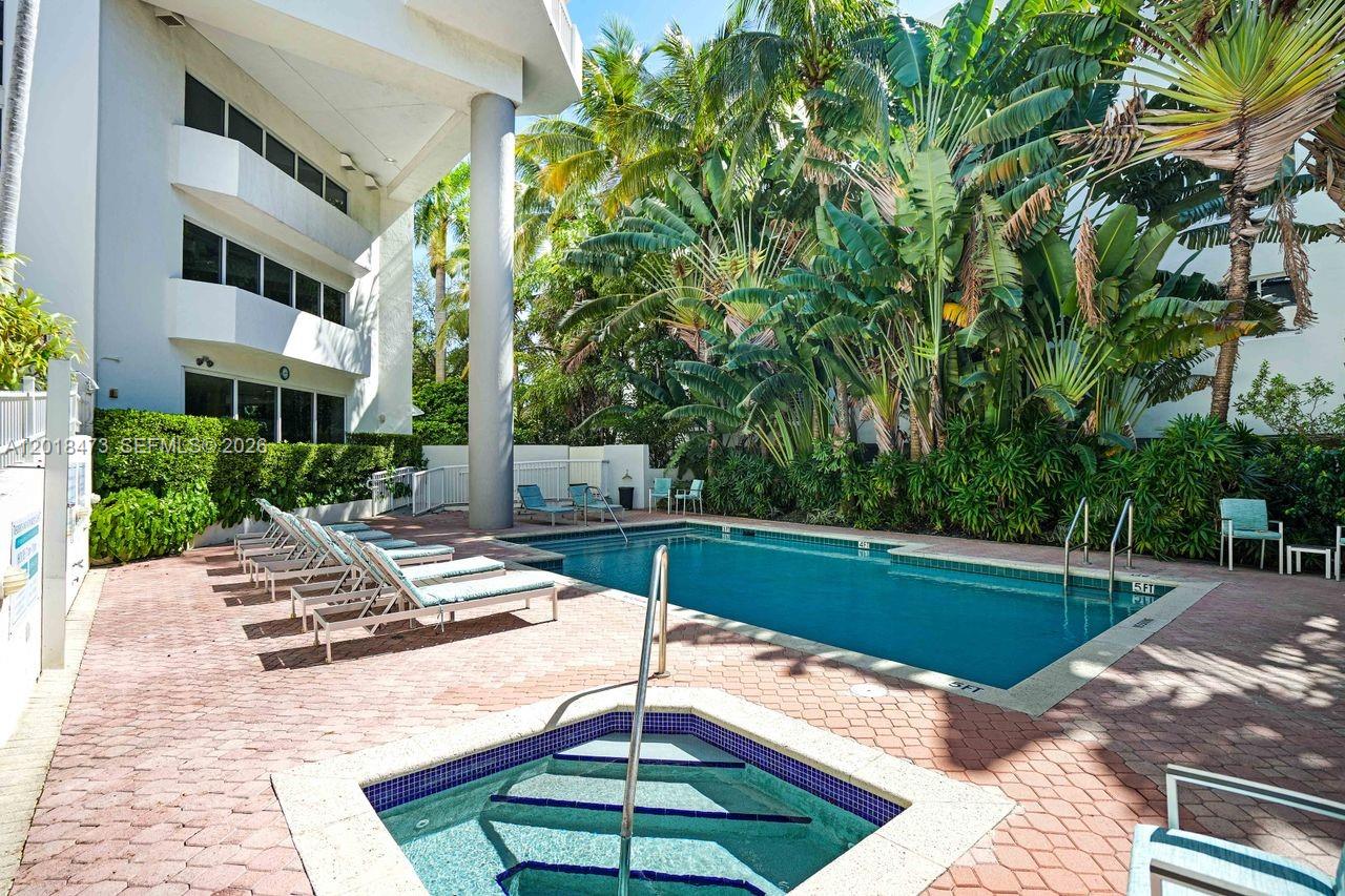 1621 Bay Rd #PH1 Miami Beach, FL 33139