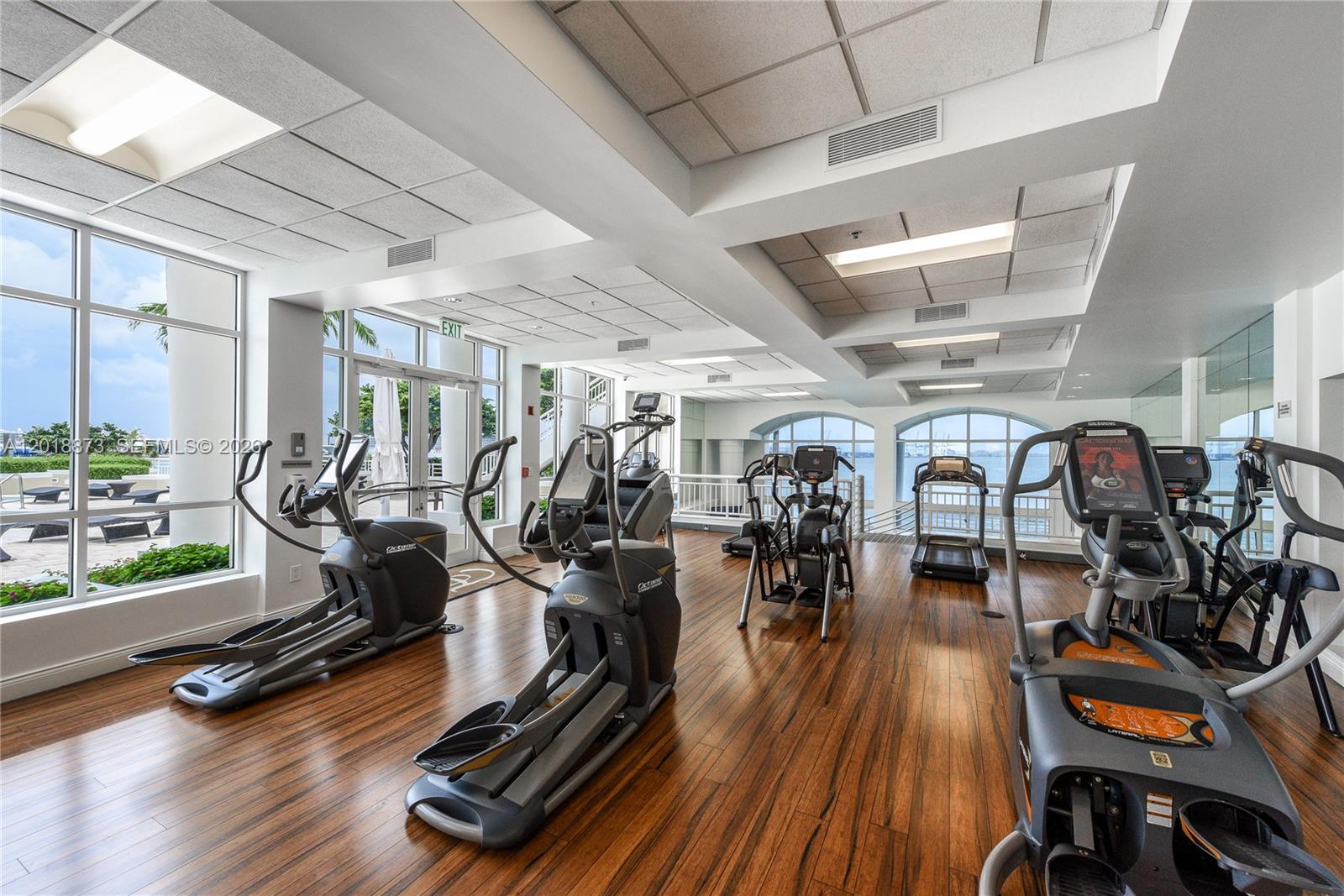 848 Brickell Key Dr #2703 Miami, FL 33131