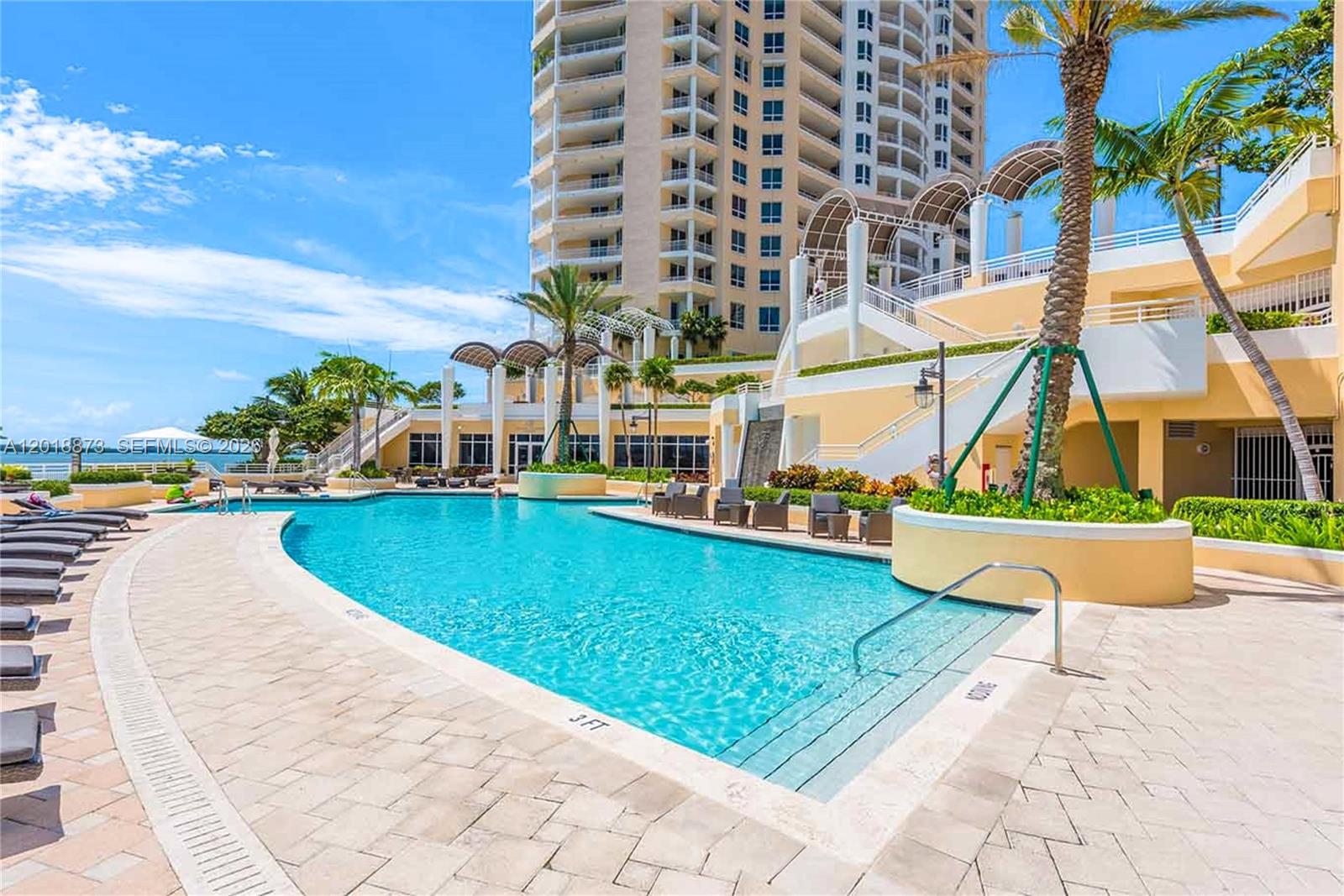 848 Brickell Key Dr #2703 Miami, FL 33131