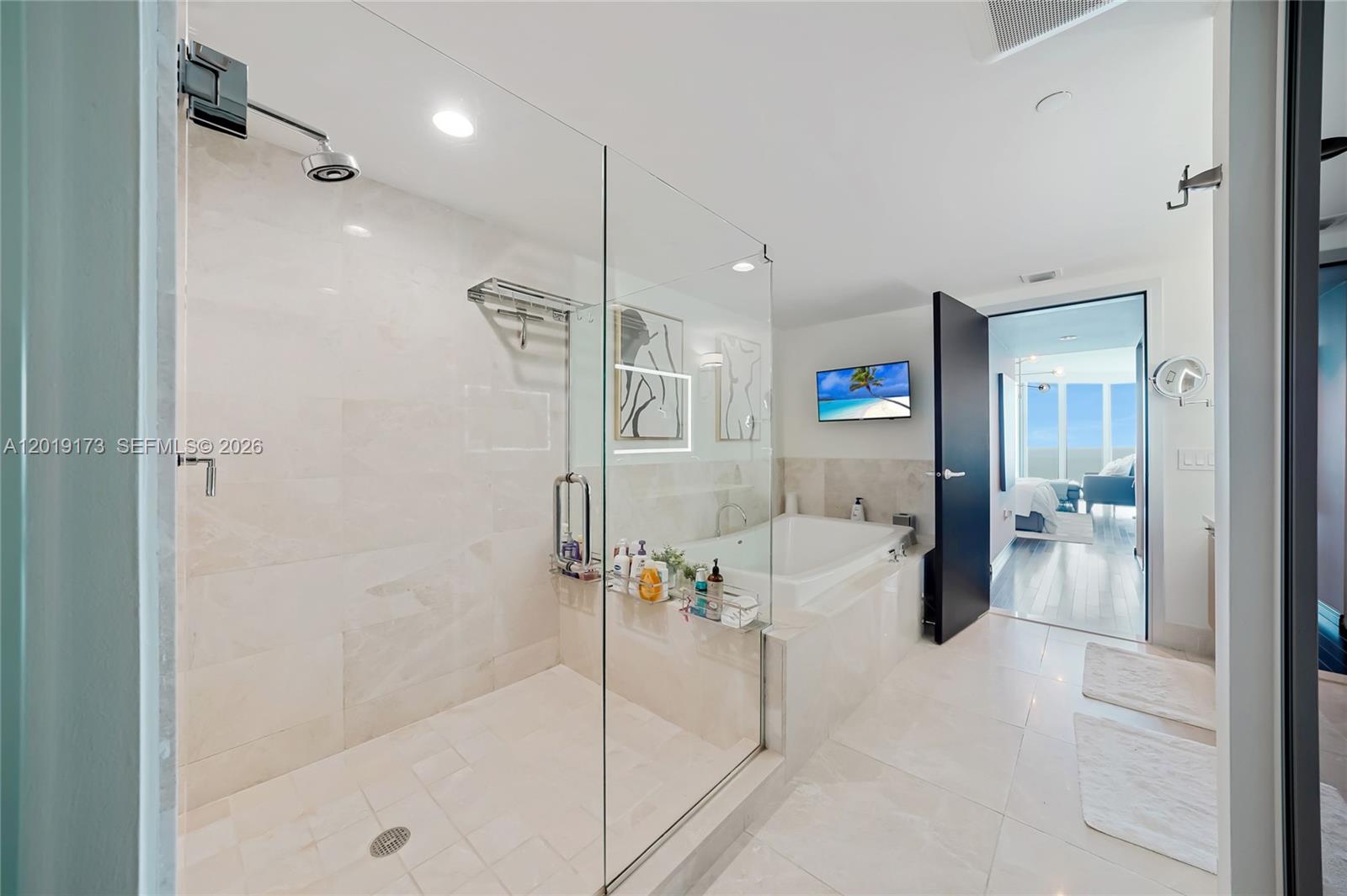 17001 Collins Ave #2805 Sunny Isles Beach, FL 33160
