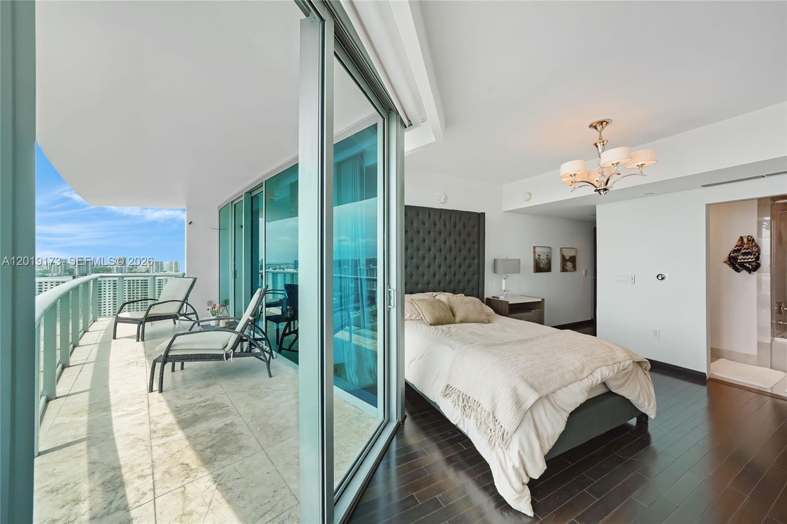 17001 Collins Ave #2805 Sunny Isles Beach, FL 33160