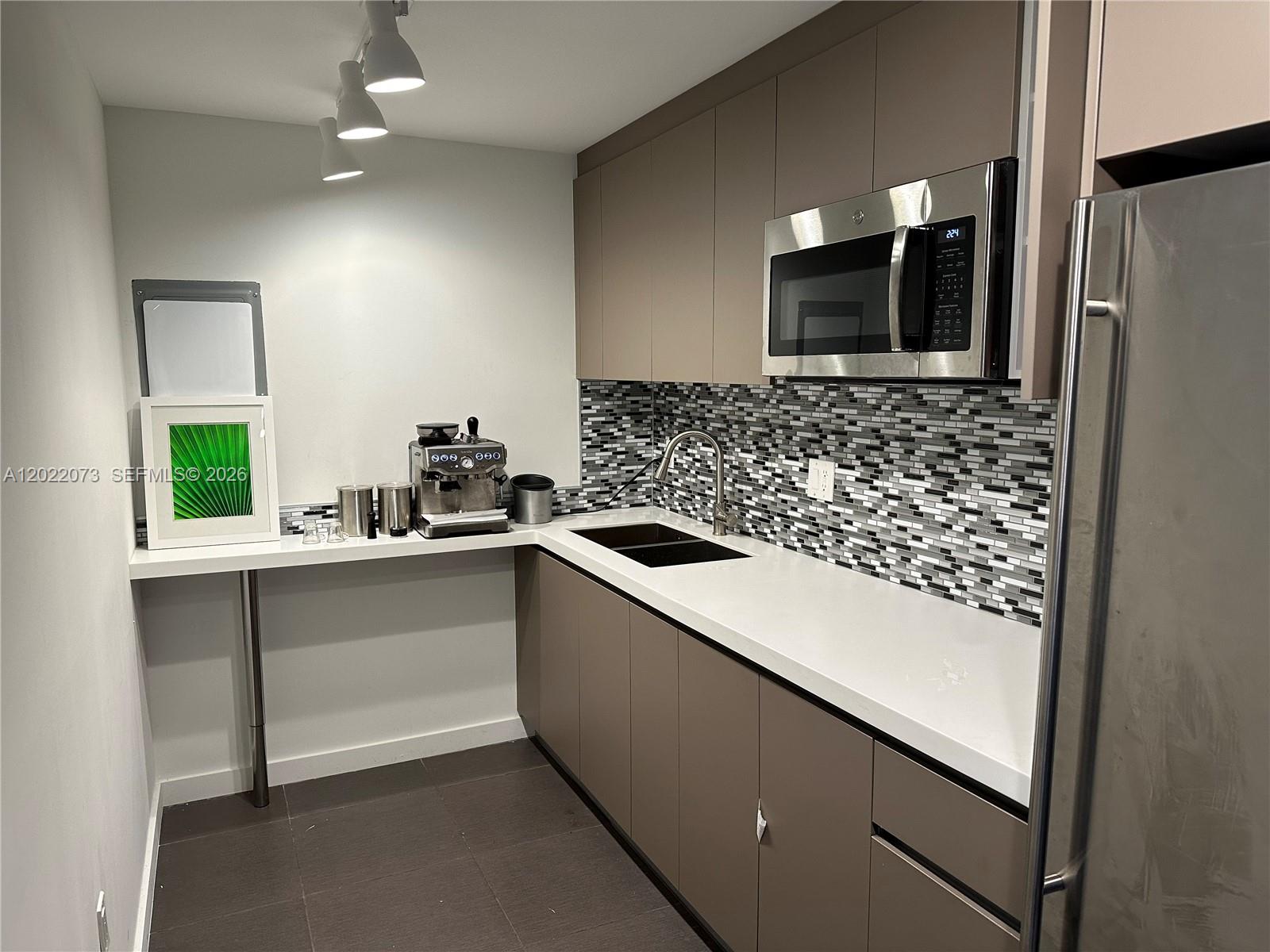3250 NE 1st Ave #311 Miami, FL 33137