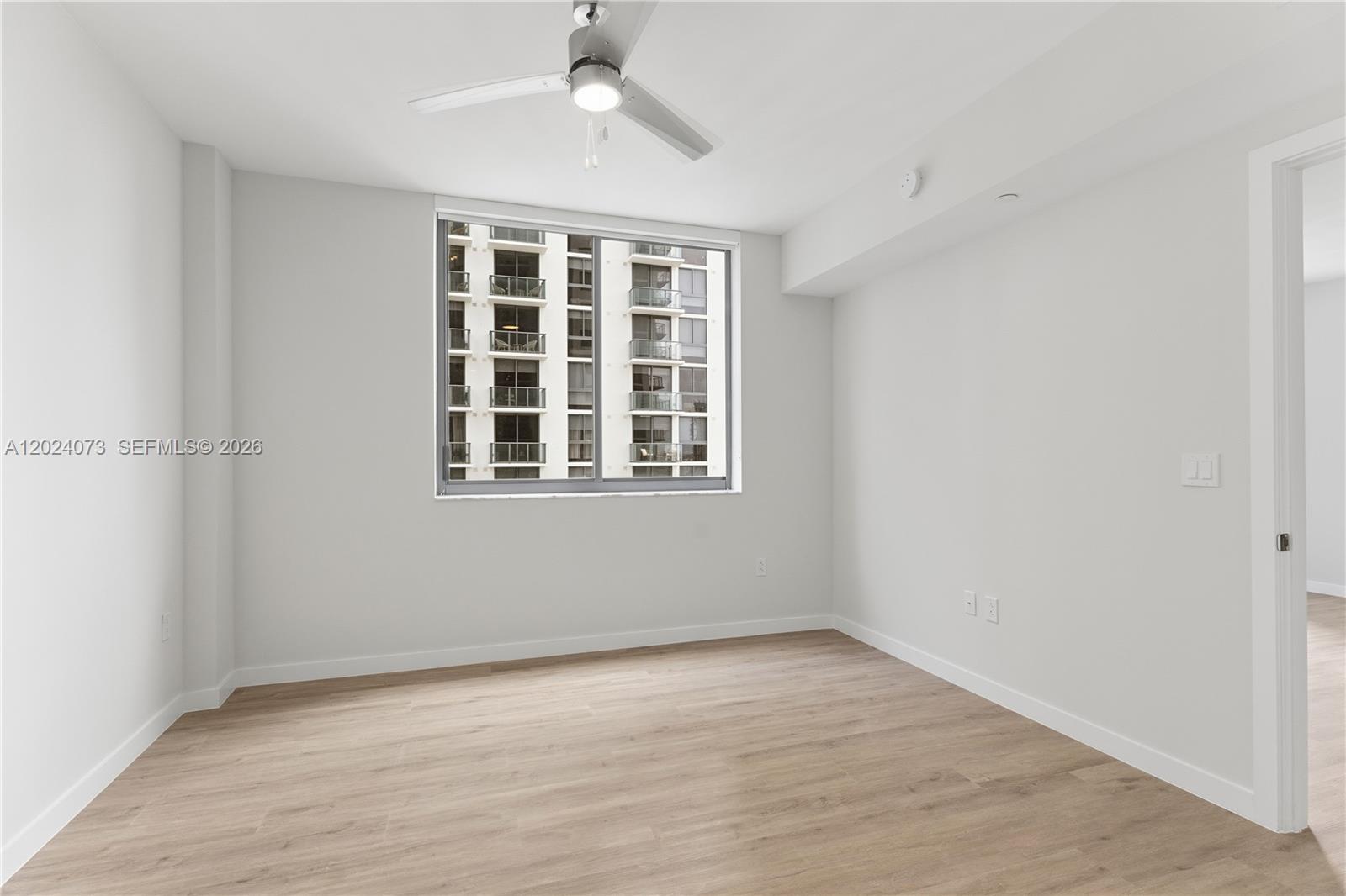 697 N Miami Ave #1810 Miami, FL 33136