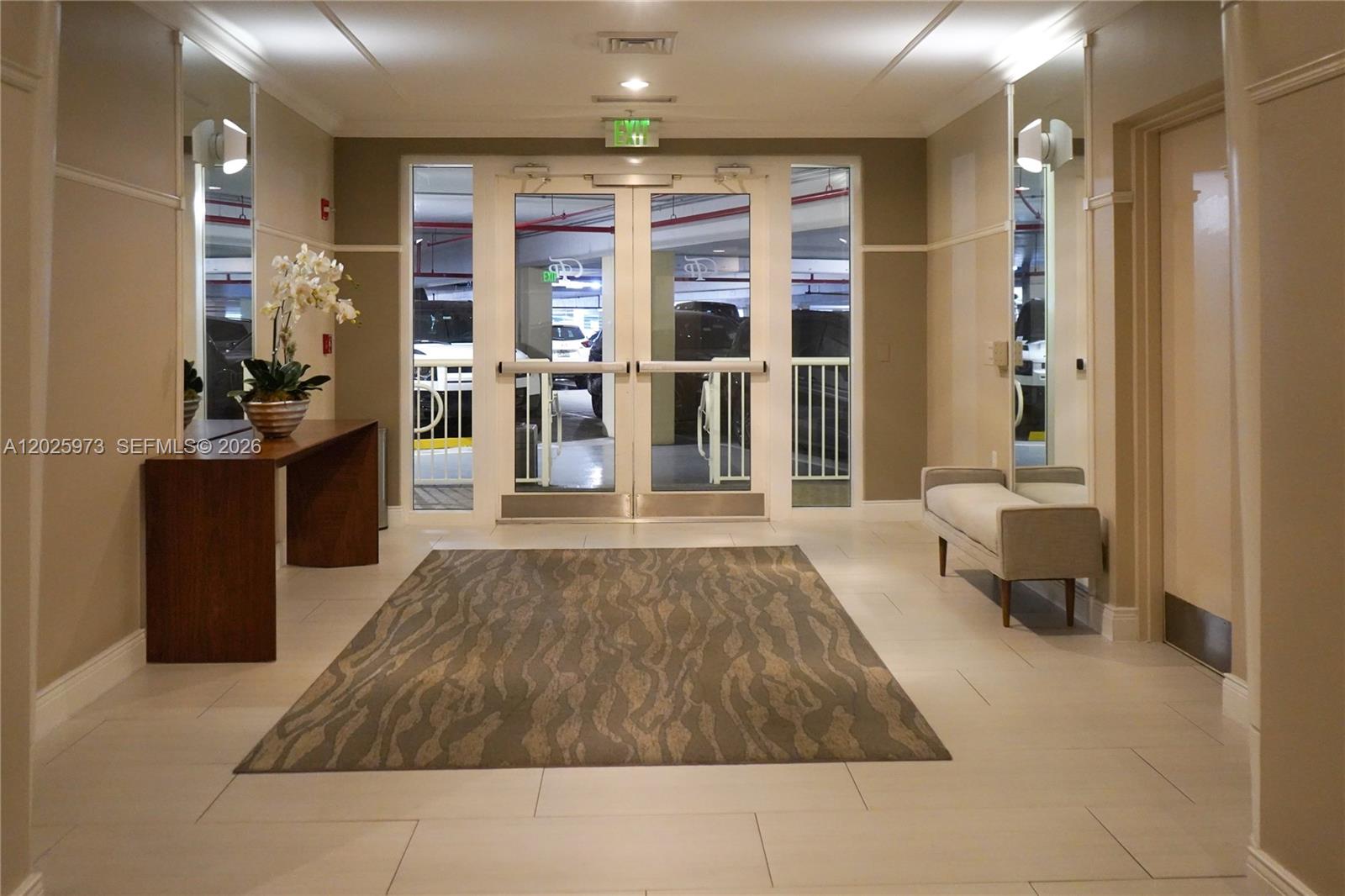 848 Brickell Key Dr #306 Miami, FL 33131