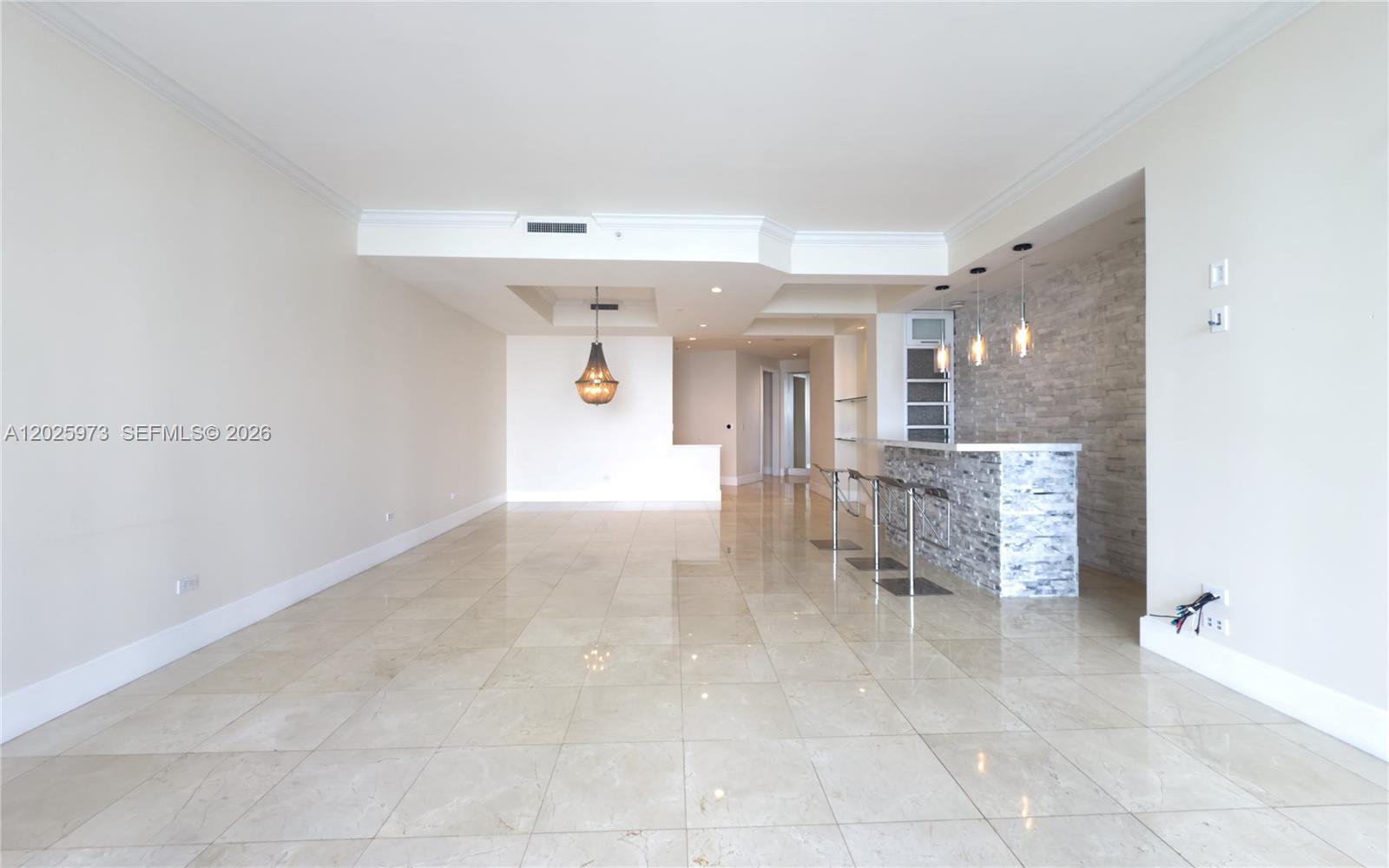 848 Brickell Key Dr #306 Miami, FL 33131