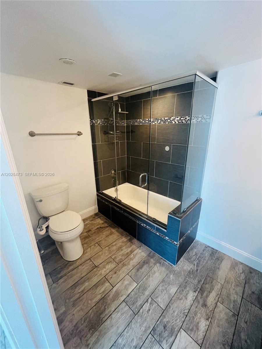 2655 Collins Ave #602 Miami Beach, FL 33140