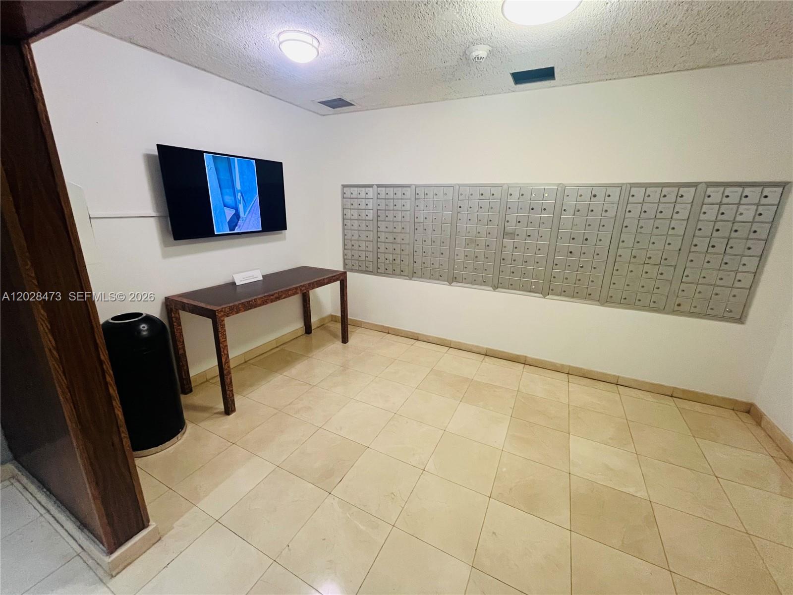 2655 Collins Ave #602 Miami Beach, FL 33140