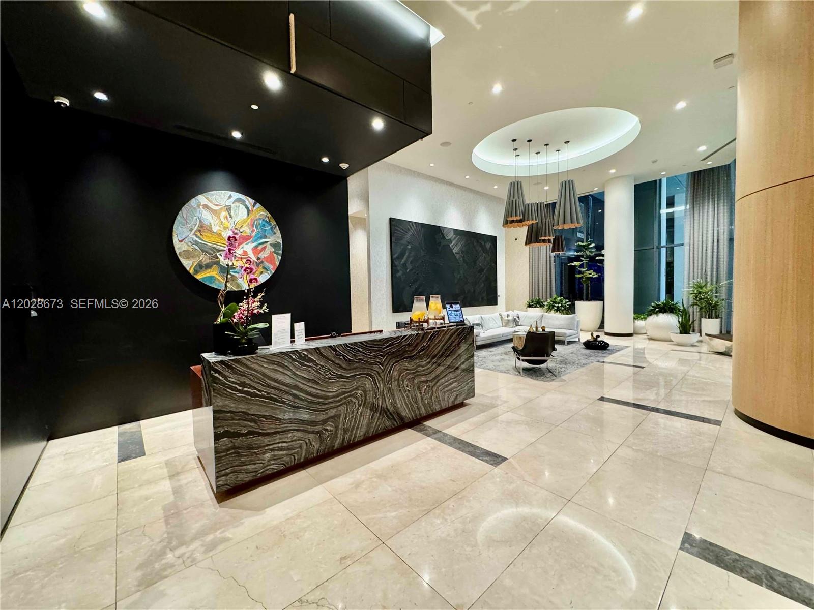 55 SW 9th St #3201 Miami, FL 33130