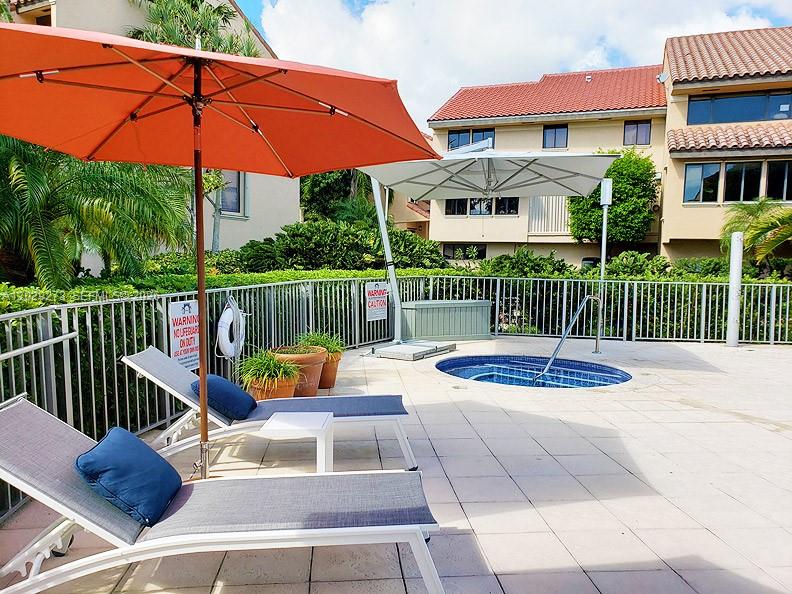 2000 S Bayshore #58 Miami, FL 33133
