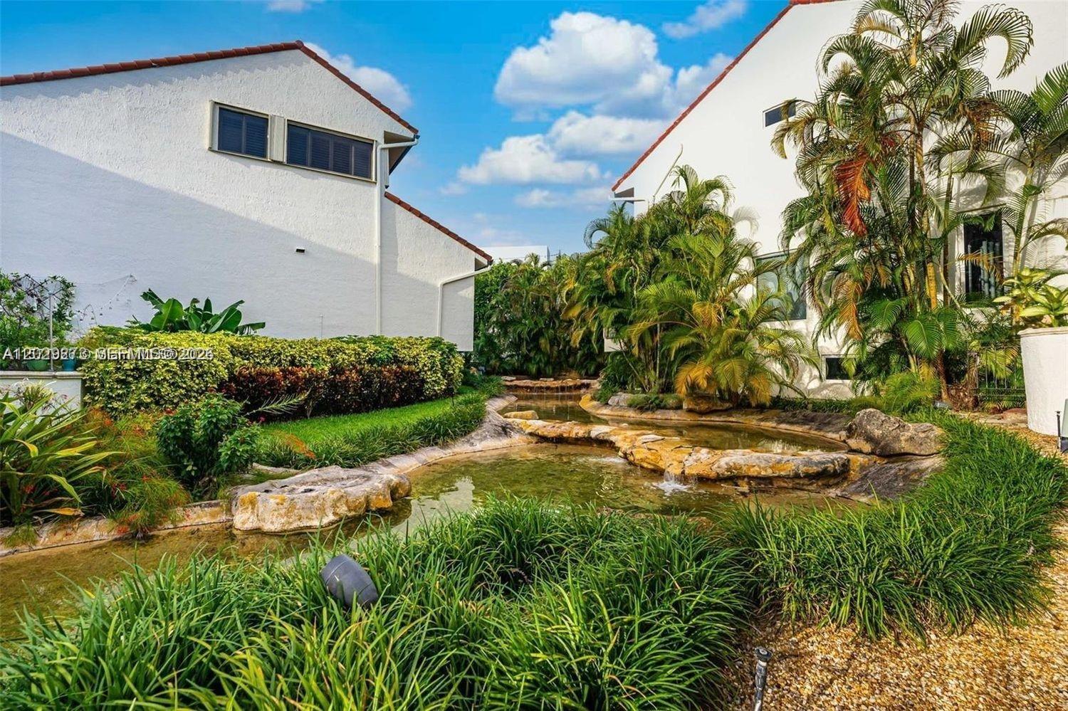 2000 S Bayshore #58 Miami, FL 33133