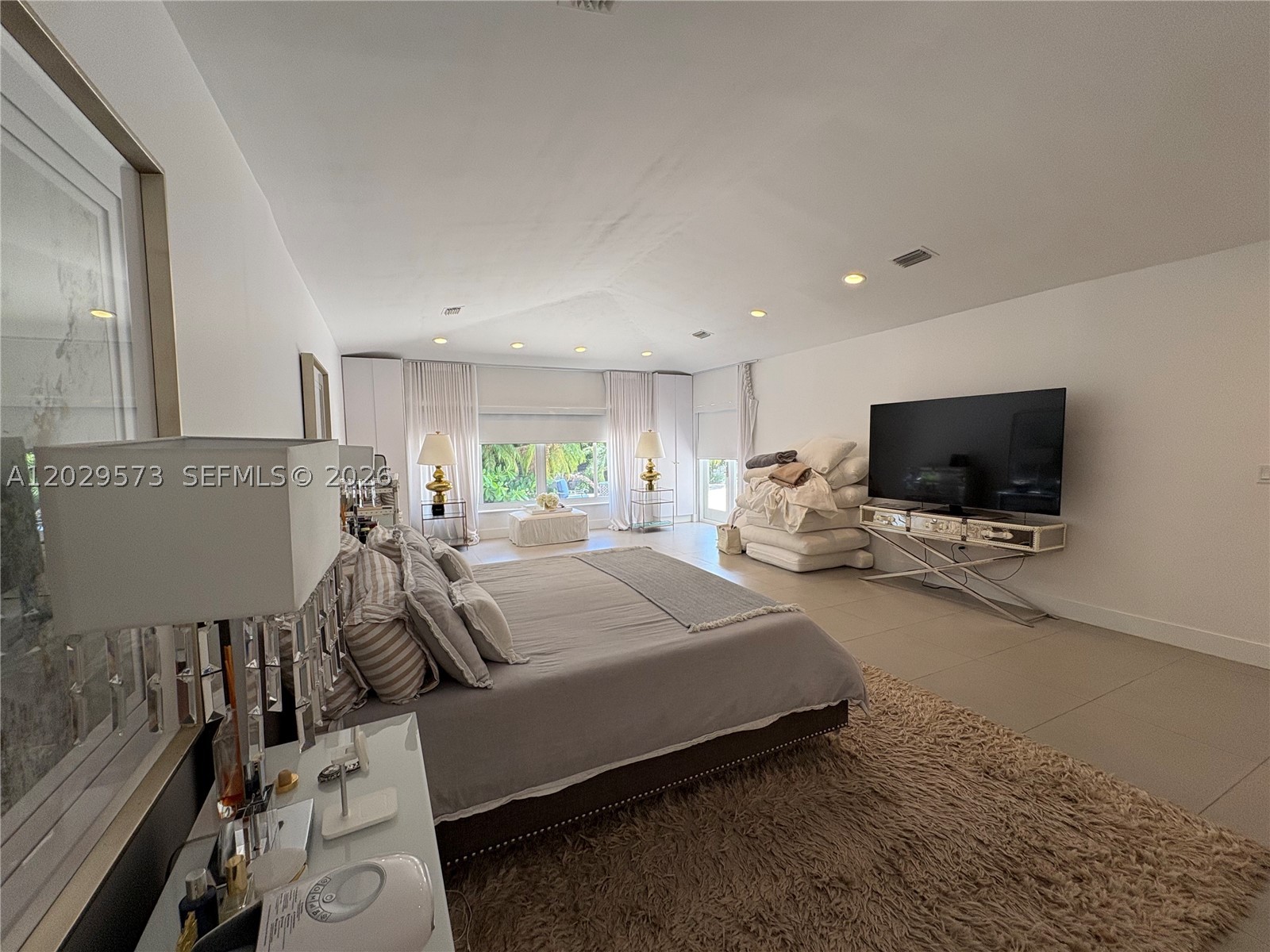 Undisclosed Address Key Biscayne, FL 33149