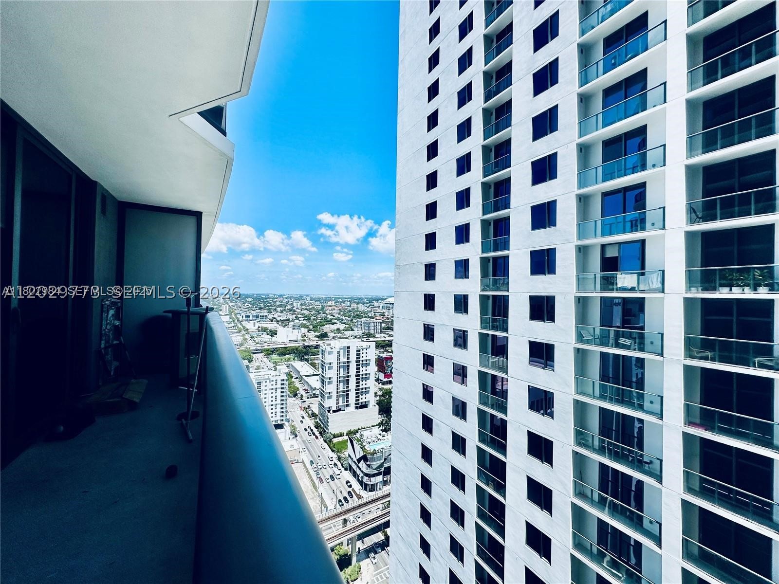 image Brickell Heights West2