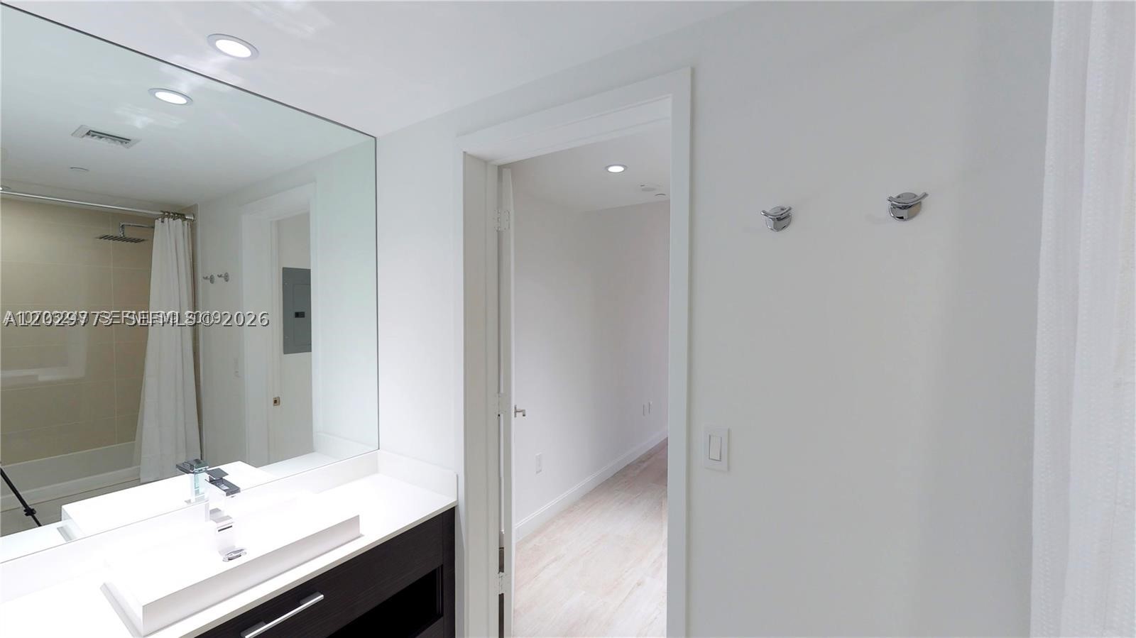 image Brickell Heights West8