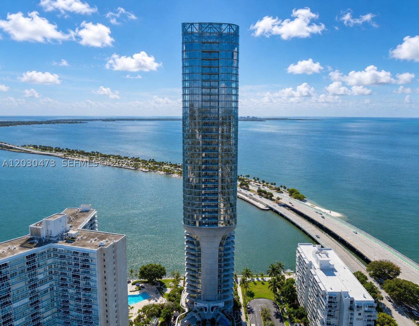 image Una Residences13
