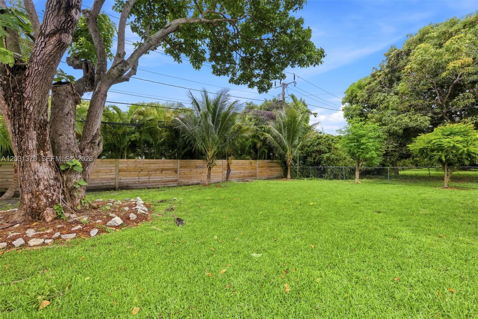 172 NW 90th St El Portal, FL 33150